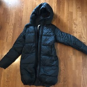 Lululemon puffer